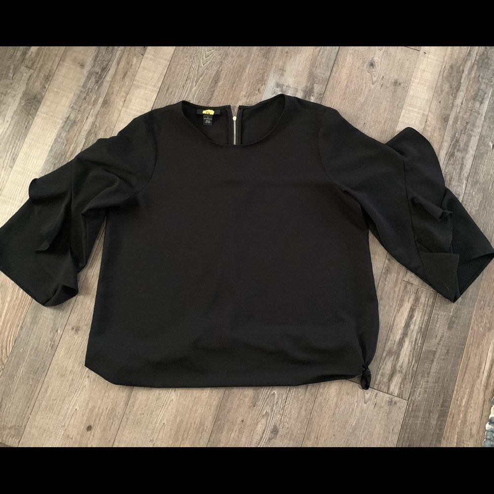 Black 3/4 Ruffled Sleeve Blouse